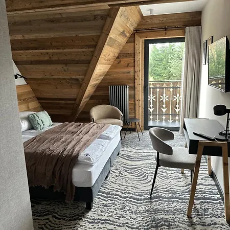 Kama ゲストハウス ザコパネ