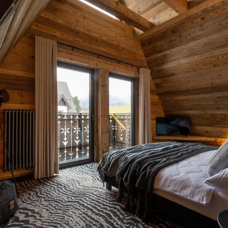 Kama ゲストハウス ザコパネ